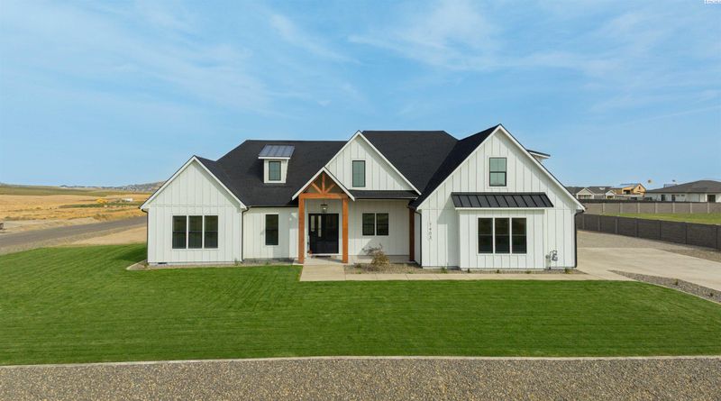7403 Haystack St, Kennewick, WA 99338