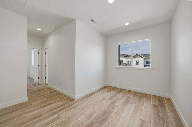4413 Conifer St, West Richland, WA 99353