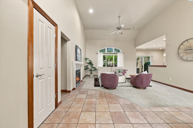 2295 Limar Ct, Richland, WA 99352