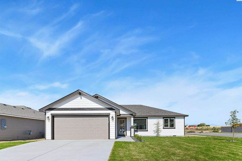 4138 Road 104, Pasco, WA 99301