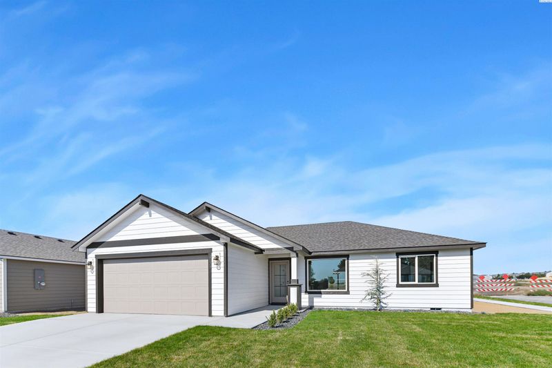 4138 Road 104, Pasco, WA 99301