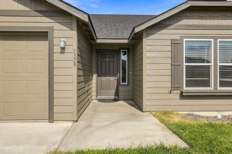 9358 W 8th Pl, Kennewick, WA 99336