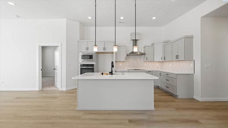 3357 S Nelson St, Kennewick, WA 99338