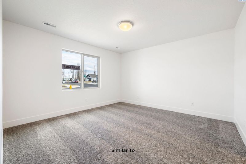 757 Honeylicious St, Richland, WA 99352