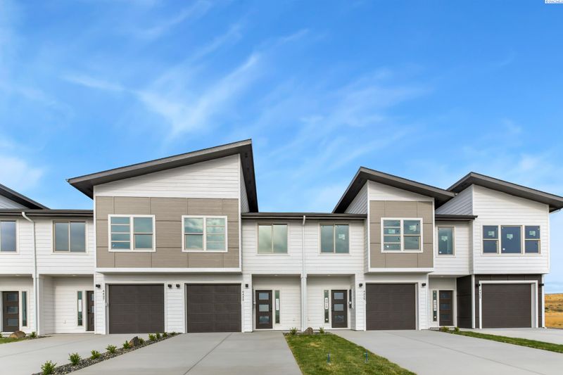 4433 Road 114, Pasco, WA 99301