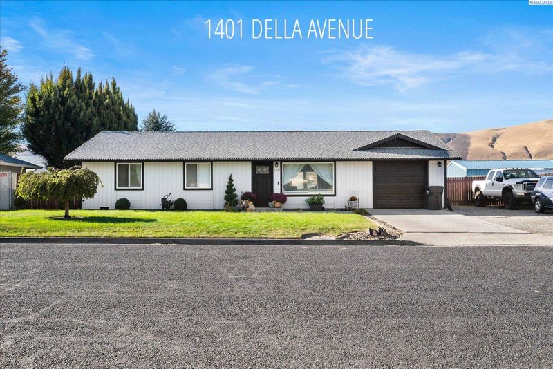 1006 Jonah Ln, Benton City, WA 99320