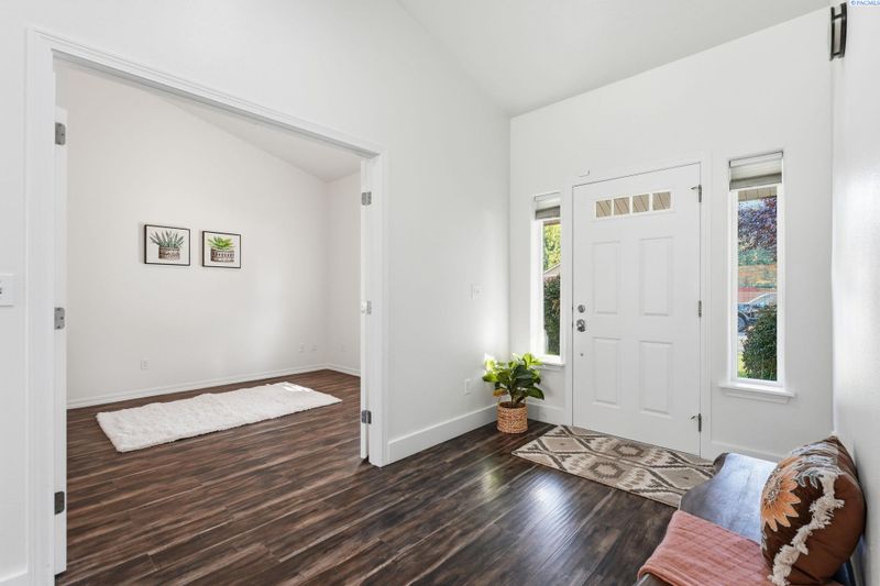 6606 W 6th Ave, Kennewick, WA 99336