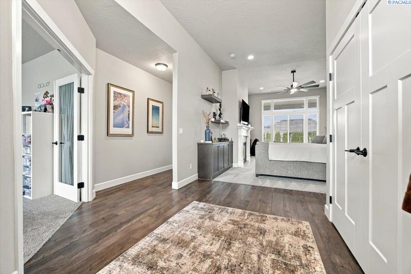 7068 W 31st Pl, Kennewick, WA 99338
