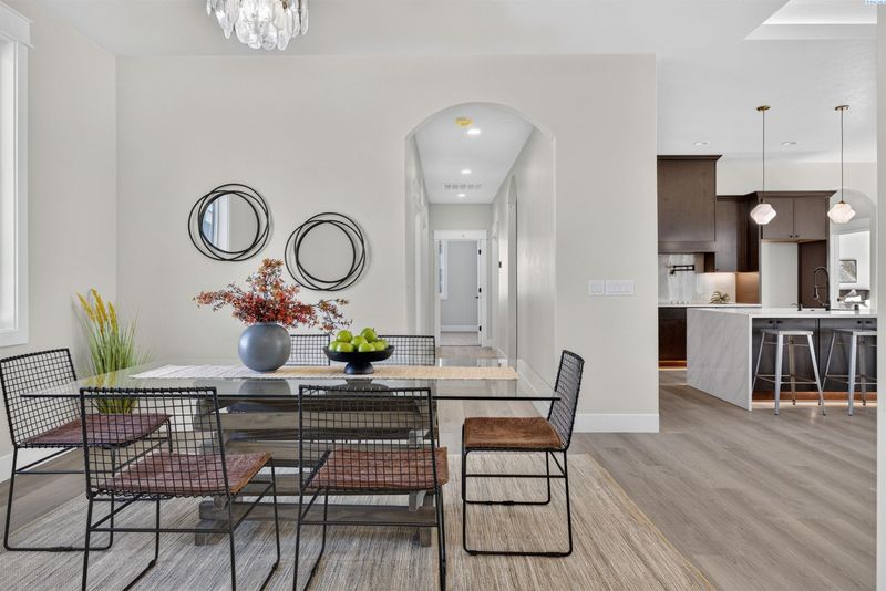 7708 Allison Ct, Pasco, WA 99301