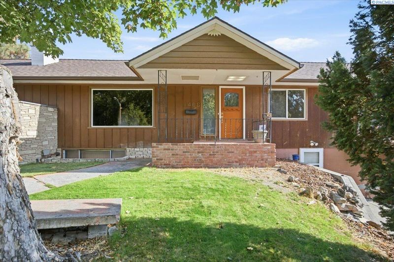 1408 Hunt Ave, Richland, WA 99354
