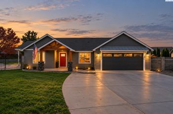 8804 Aldridge Ct, Pasco, WA 99301