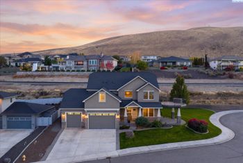 2345 Cottontail Ln, Richland, WA 99352