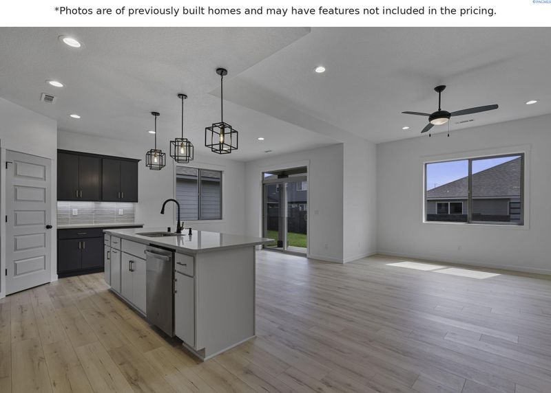 8810 Dean Dr, Pasco, WA 99301