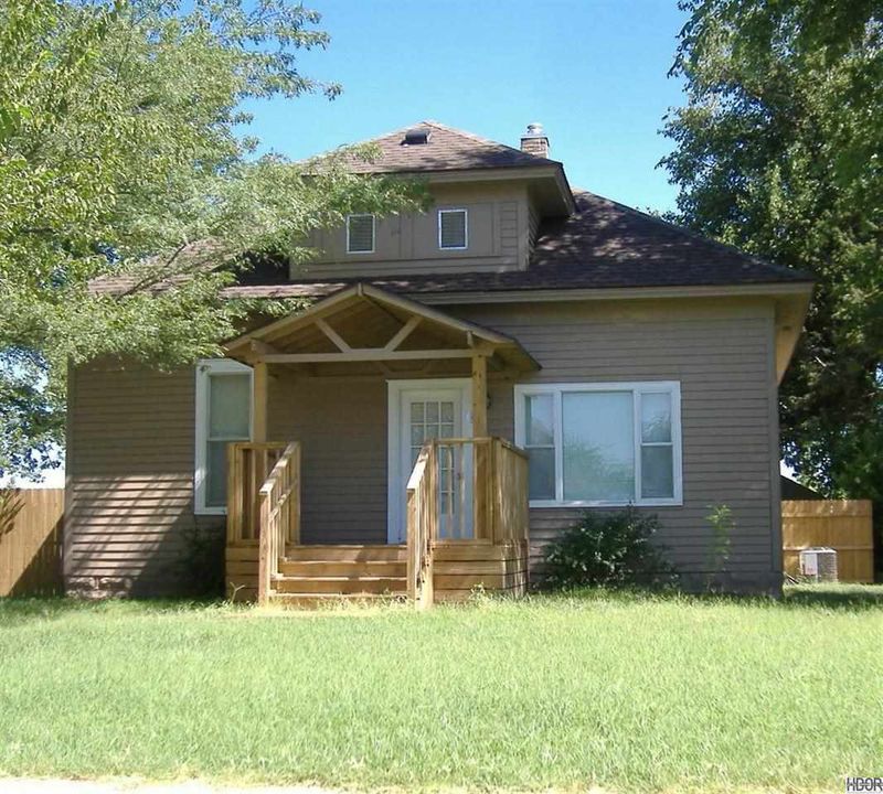 1100 E 6th Ave, Hutchinson, KS 67501