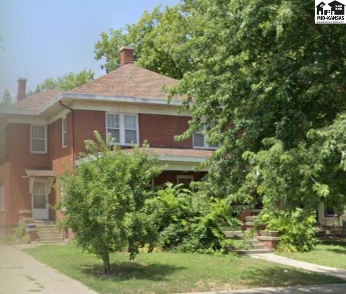 208 S Maple St, Mcpherson, KS 67460