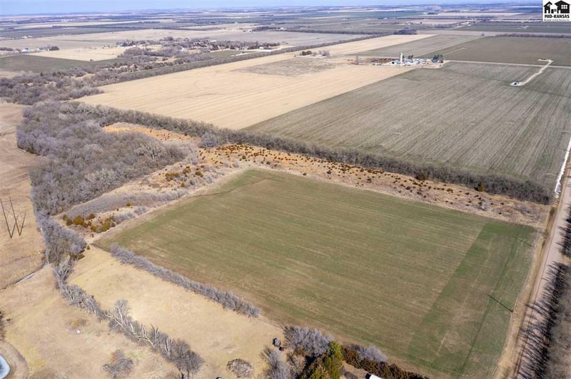 00000 Moccassin Rd, Galva, KS 67443