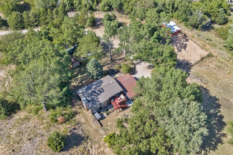 3608 N Willison Rd, Buhler, KS 67522