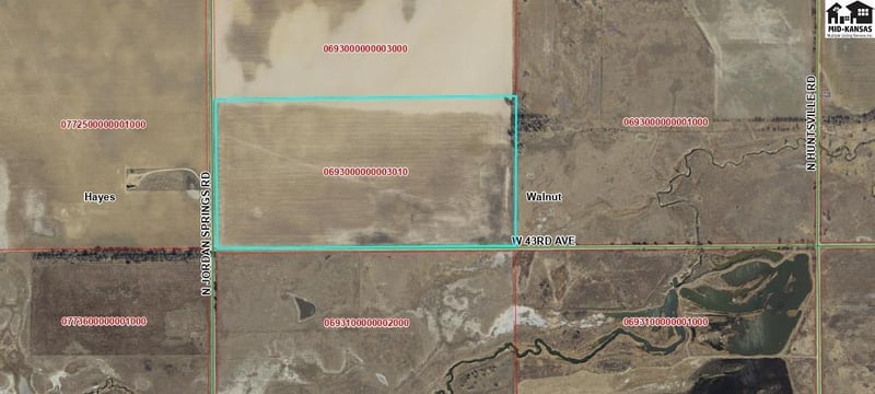W 43rd Ave, Sterling, KS 67579