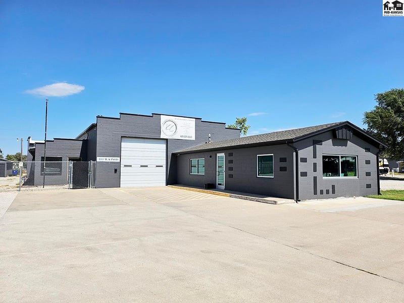 1060 W Kansas Ave, Mcpherson, KS 67460
