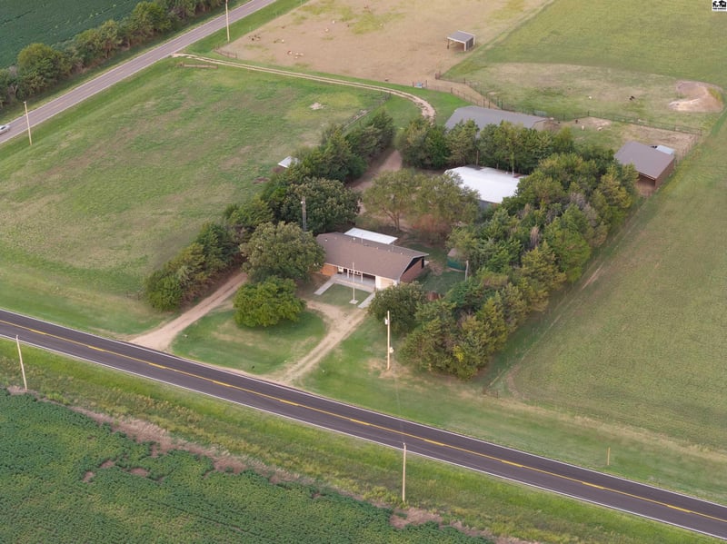 4317 N Nickerson Rd, Nickerson, KS 67561
