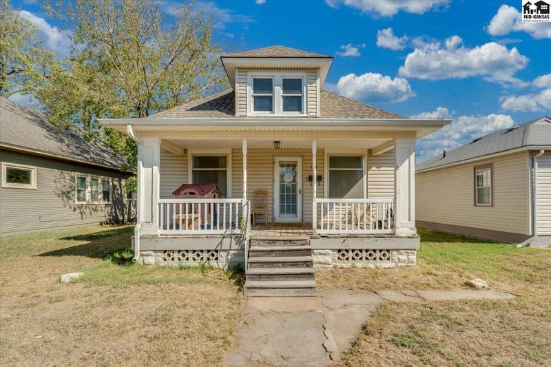 314 W 15 Ave, Hutchinson, KS 67501