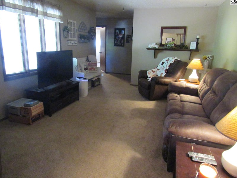 6509 N Jefferson St, Hutchinson, KS 67502