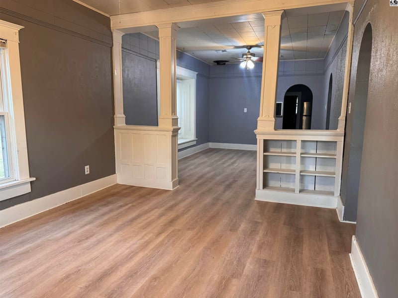 317 E Avenue A, South Hutchinson, KS 67505
