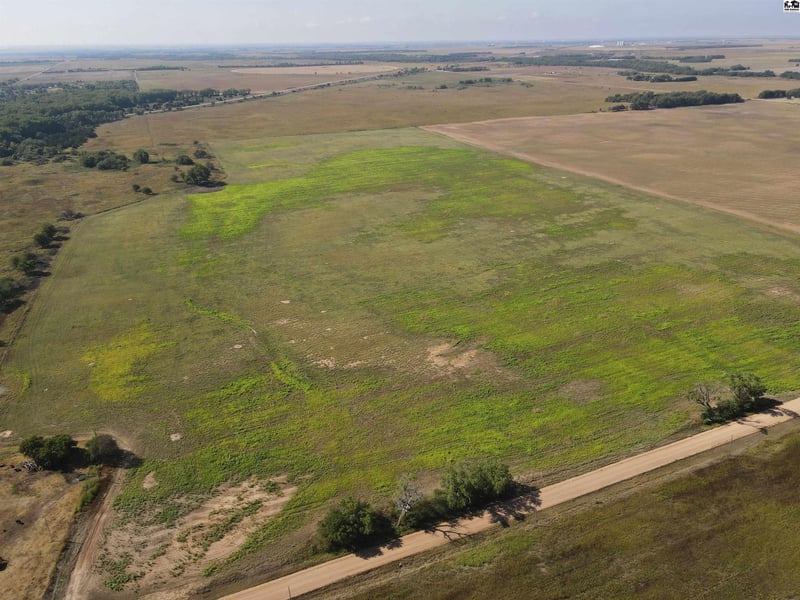 0 NE 40th, Pratt, KS 67124