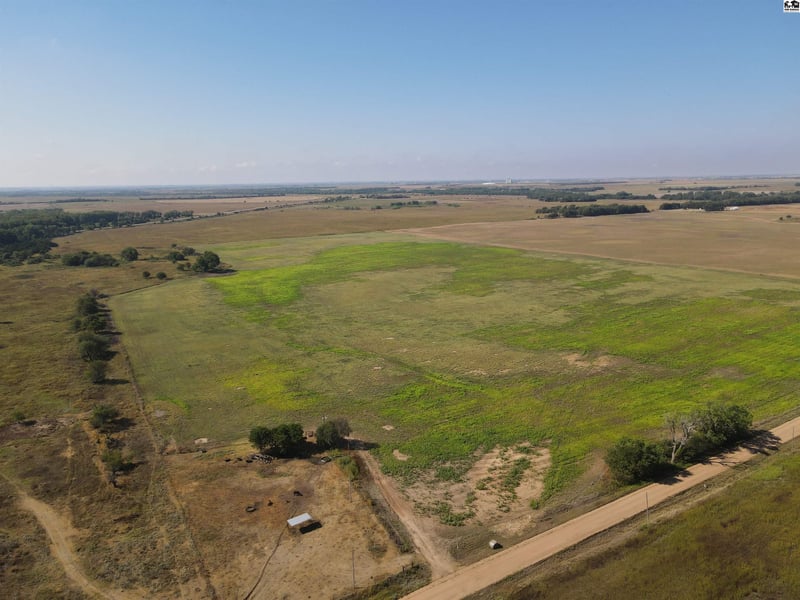 0 NE 40th, Pratt, KS 67124