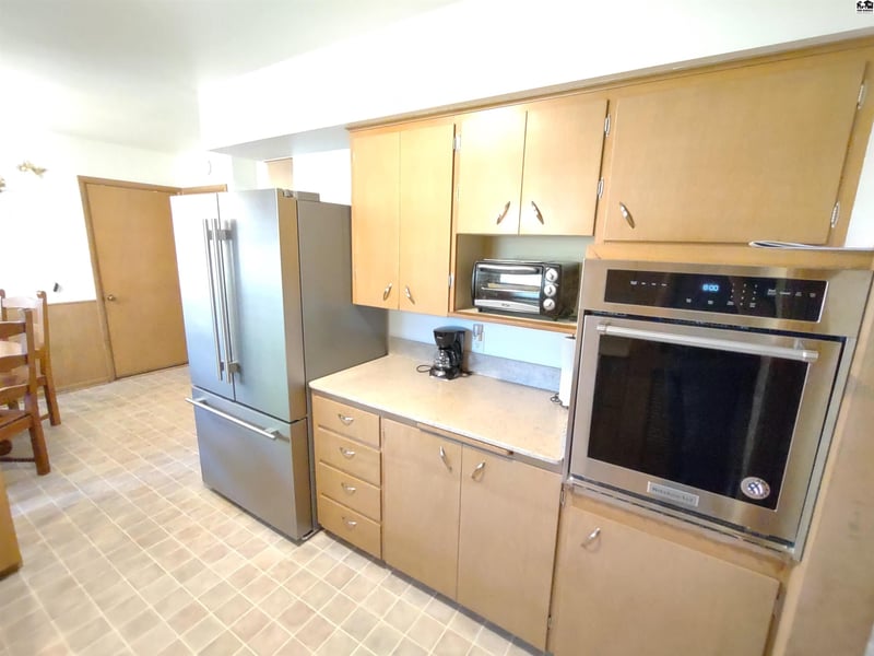 516 Welton St, Pratt, KS 67124