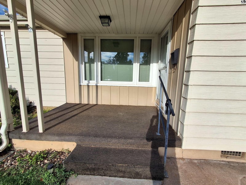 605 Welton St, Pratt, KS 67124