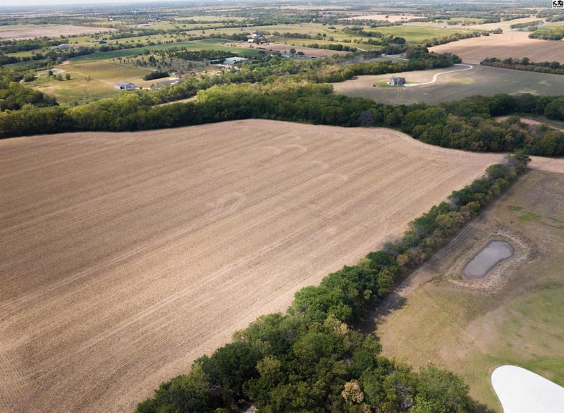 0 SW 10th St, Benton, KS 67017
