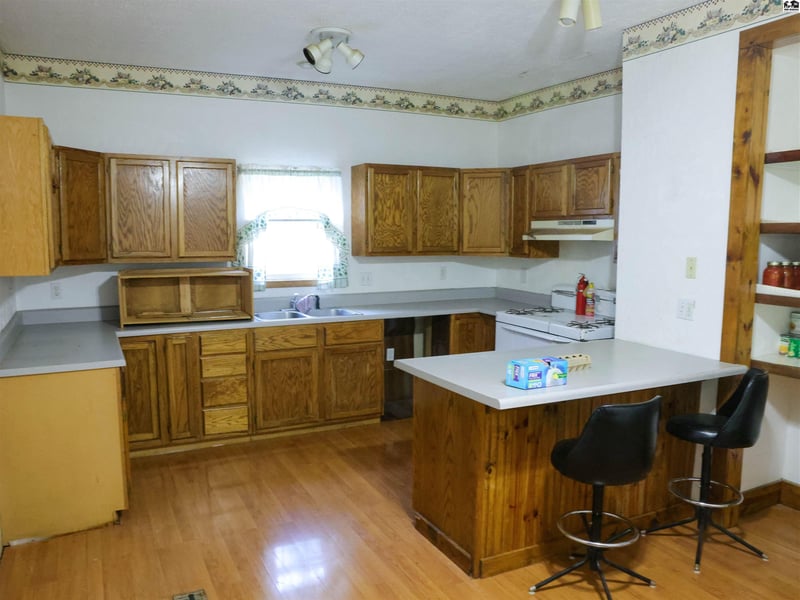 610 Wichita, Lincolnville, KS 66858