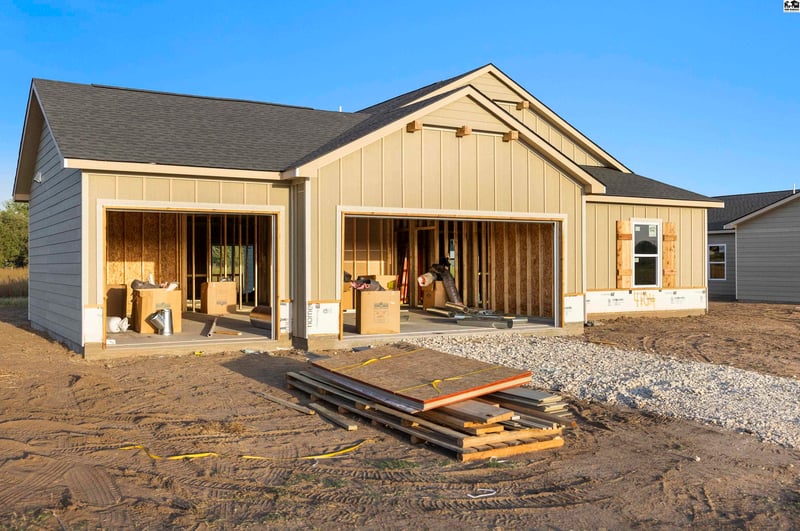 4104 Ridgewood Dr, Hutchinson, KS 67502