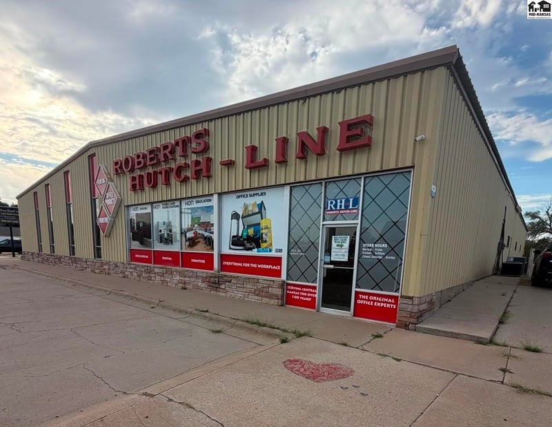 413 E 3rd Ave, Hutchinson, KS 67501