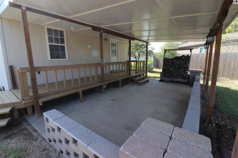 15 Utley Blvd, Marquette, KS 67464