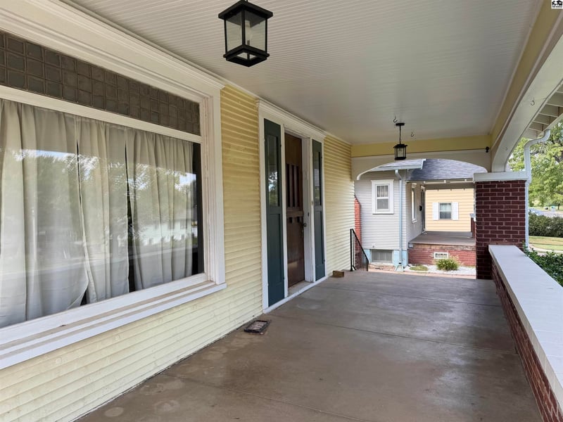 117 S Mound St, Pratt, KS 67124