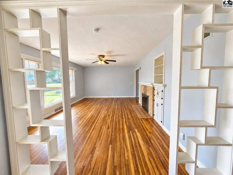 46 Random Rd, Hutchinson, KS 67502