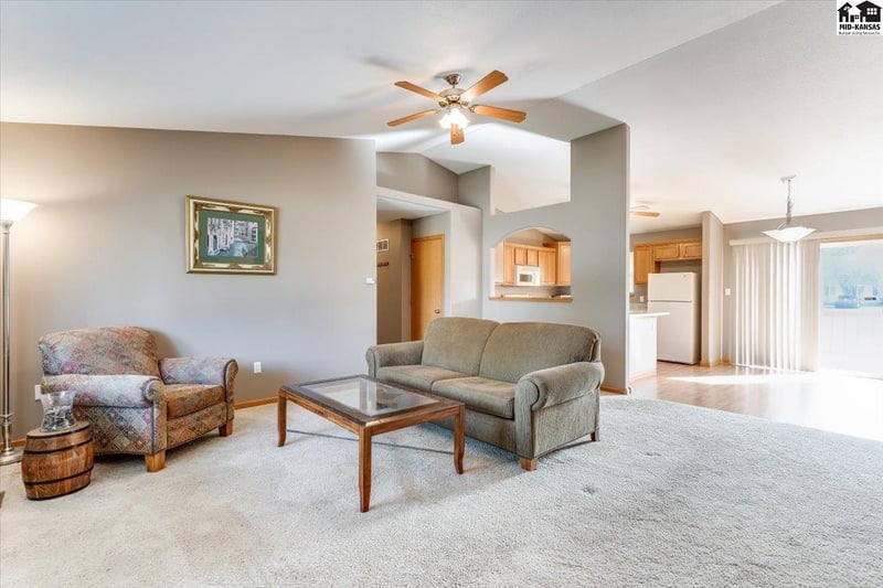 3402 Amanda St, Hutchinson, KS 67502
