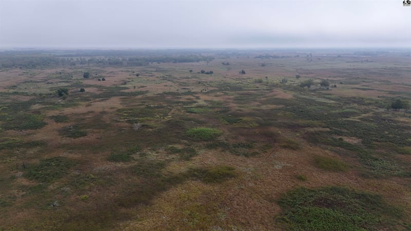3900 N Wheat State Rd, Burrton, KS 67522