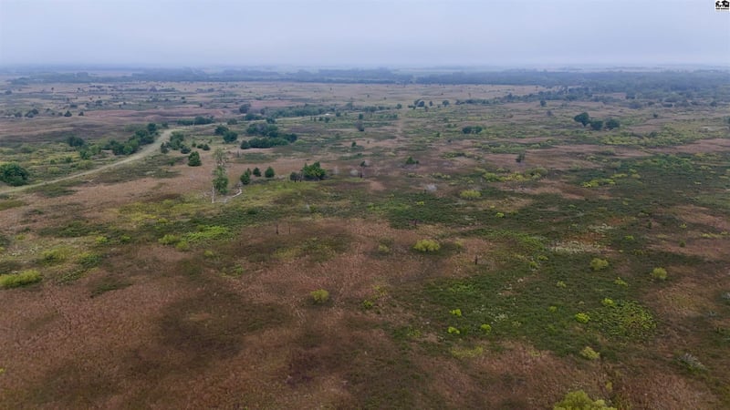 3900 N Wheat State Rd, Burrton, KS 67522