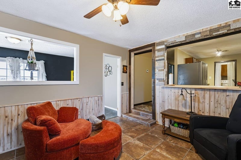 23618 S Dean Rd, Pretty Prairie, KS 67570