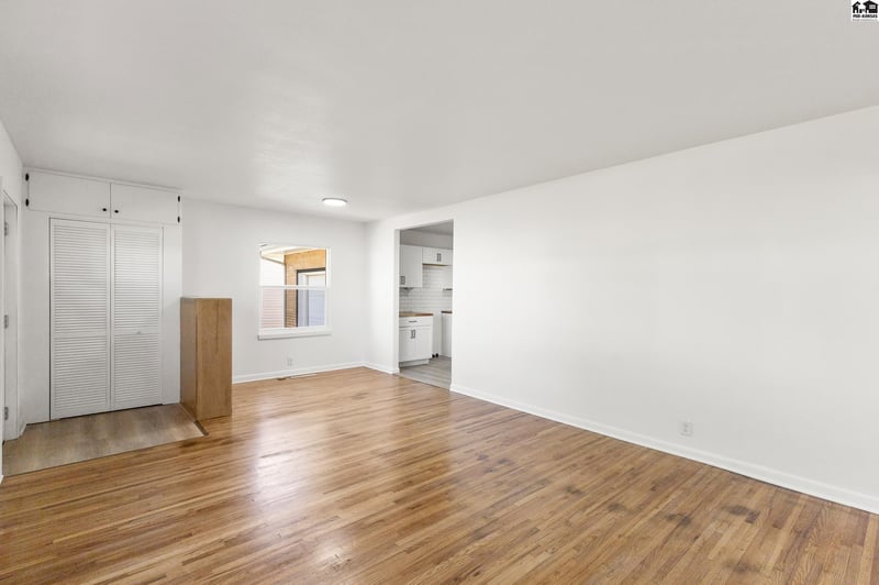 3013 N Elm St, Hutchinson, KS 67502
