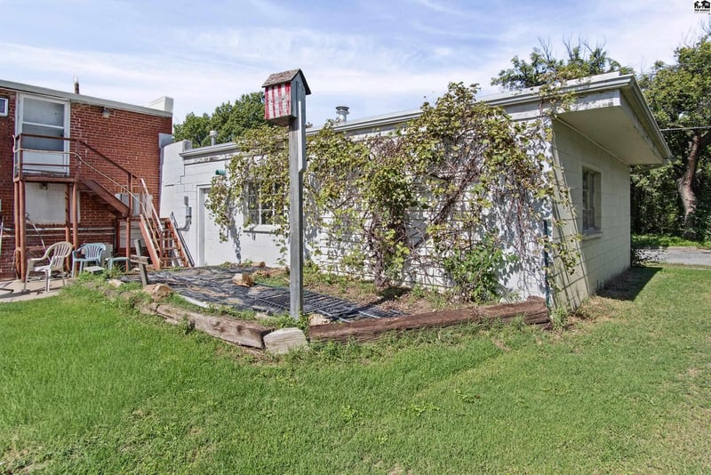1001 S Main #1001.5 S. Main St., Mcpherson, KS 67460