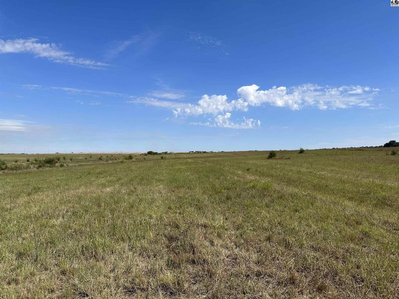 W Parallel - S Langdon Rd, Langdon, KS 67583