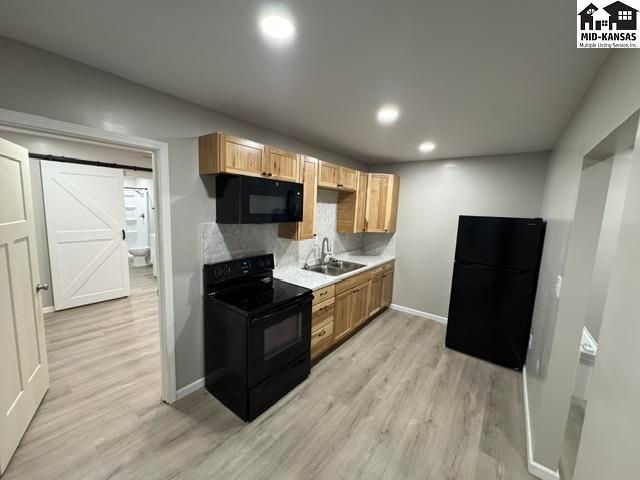 311-313.5 S Hickory St, Mcpherson, KS 67460