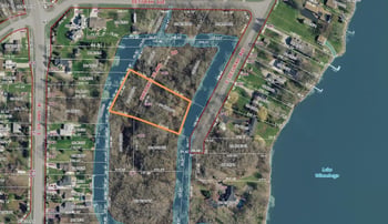 6476 Cherokee Island Rd #2, Oshkosh, WI 54902-0000