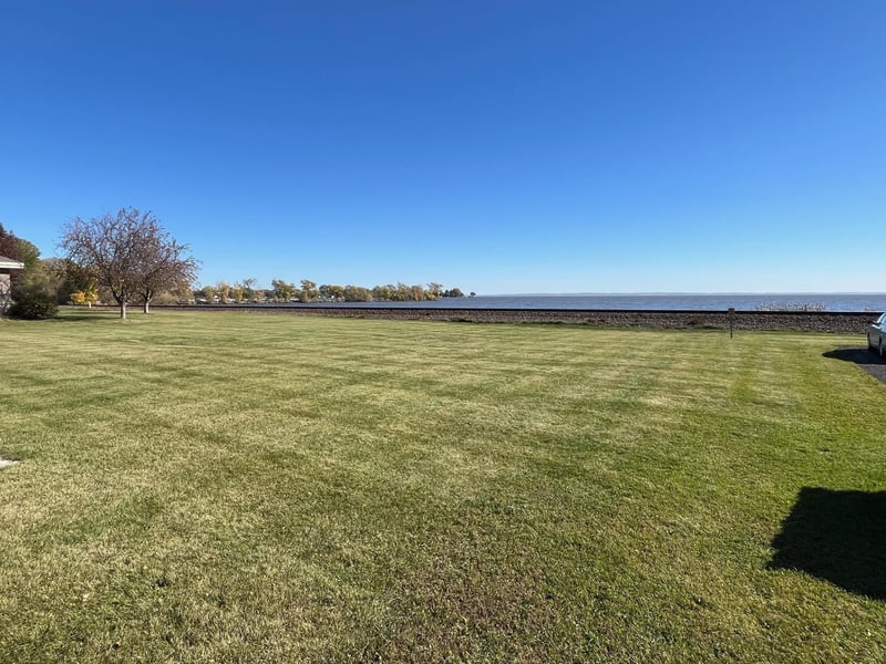 S Main St, Oshkosh, WI 54902-0000