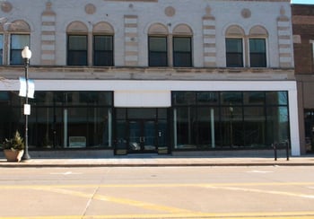 220 N Main St, Oshkosh, WI 54902-379