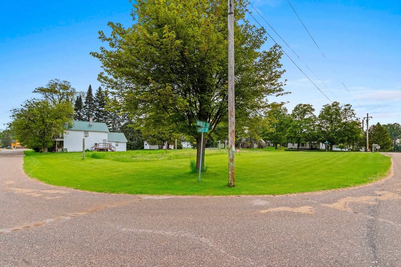 River St, Sobieski, WI 54171